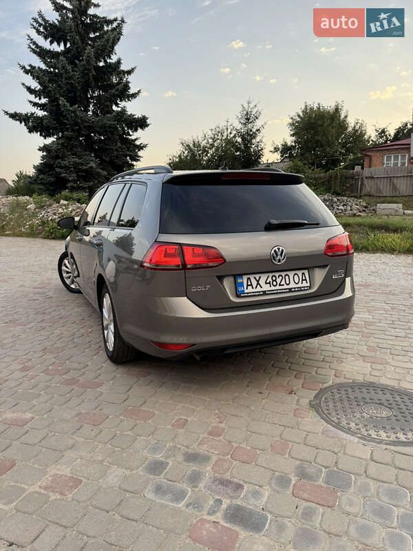 Універсал Volkswagen Golf 2014 в Харкові