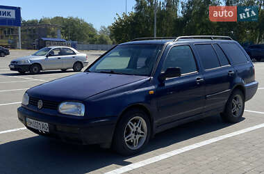 Універсал Volkswagen Golf 1997 в Сумах