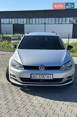Універсал Volkswagen Golf 2014 в Мукачевому