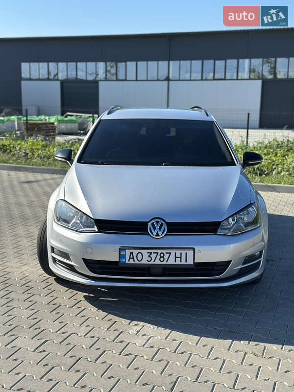 Volkswagen Golf 2014