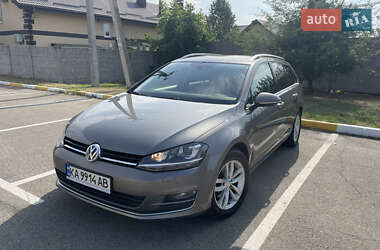 Универсал Volkswagen Golf 2016 в Вишневом