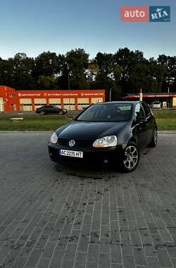 Хетчбек Volkswagen Golf 2007 в Луцьку