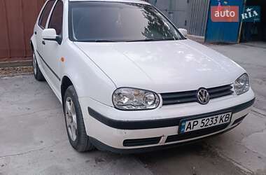 Хэтчбек Volkswagen Golf 1998 в Запорожье