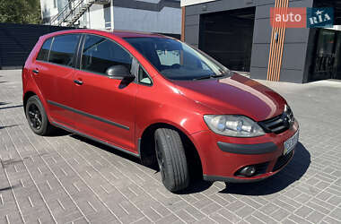 Хэтчбек Volkswagen Golf 2008 в Черкассах