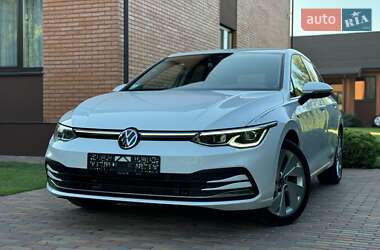 Хэтчбек Volkswagen Golf 2020 в Киеве