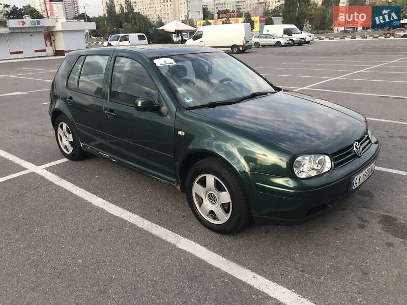 Хетчбек Volkswagen Golf 1998 в Харкові