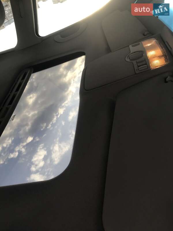 Хетчбек Volkswagen Golf 1998 в Харкові