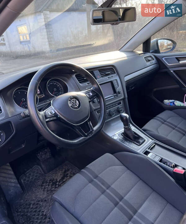 Volkswagen Golf 2013