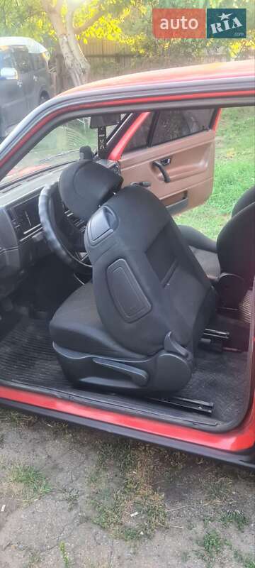Хетчбек Volkswagen Golf 1983 в Слов'янську