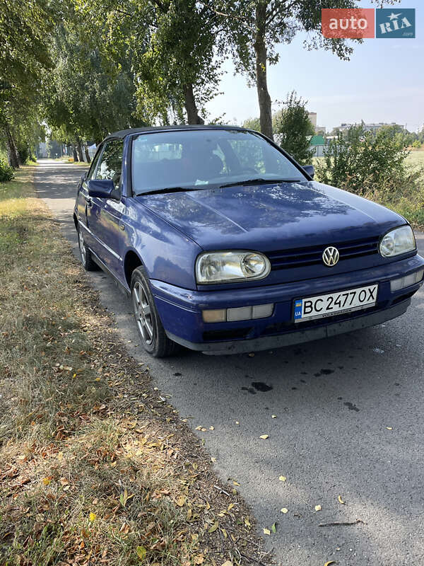 Кабріолет Volkswagen Golf 1996 в Володимирі