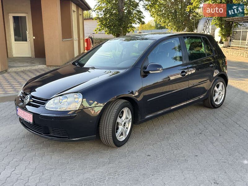 Хетчбек Volkswagen Golf 2007 в Великій Багачці