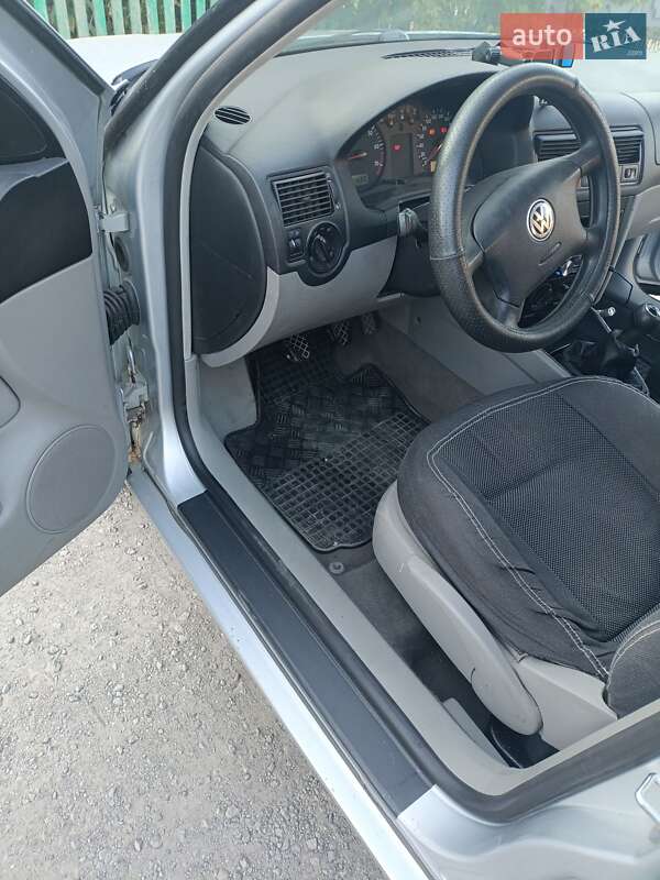 Универсал Volkswagen Golf 2001 в Новомосковске фото 18 Универсал Volkswagen Golf 2001 в Новомосковске