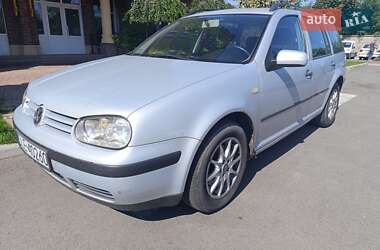Універсал Volkswagen Golf 2000 в Києві