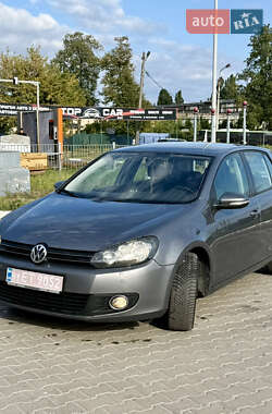 Хетчбек Volkswagen Golf 2009 в Сумах