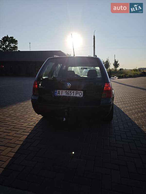 Универсал Volkswagen Golf 2001 в Киеве