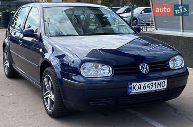 Хэтчбек Volkswagen Golf 1999 в Киеве