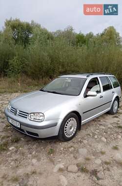 Універсал Volkswagen Golf 2001 в Івано-Франківську