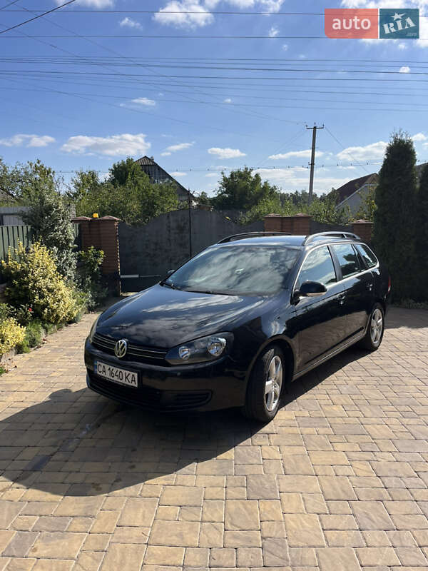 Универсал Volkswagen Golf 2011 в Корсуне-Шевченковском фото 3 Универсал Volkswagen Golf 2011 в Корсуне-Шевченковском
