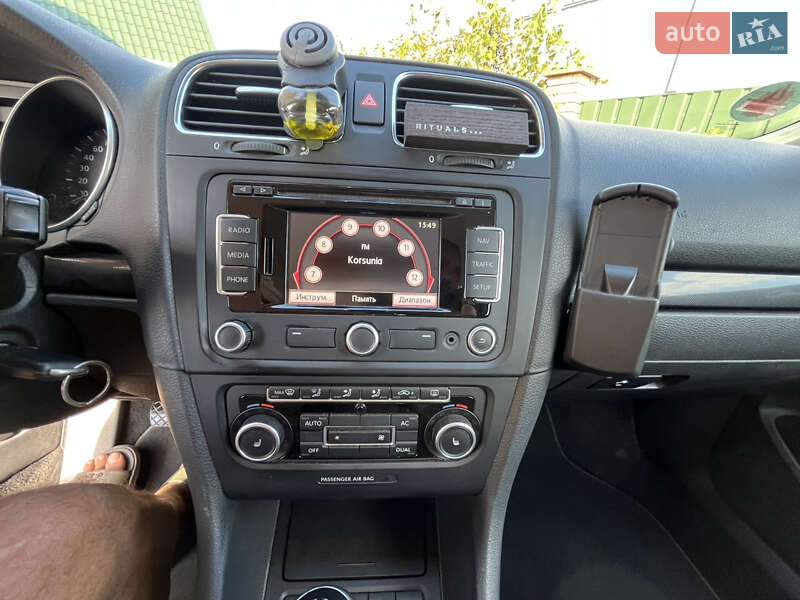 Универсал Volkswagen Golf 2011 в Корсуне-Шевченковском фото 32 Универсал Volkswagen Golf 2011 в Корсуне-Шевченковском