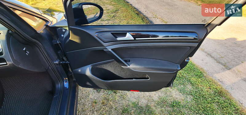 Універсал Volkswagen Golf 2018 в Ніжині