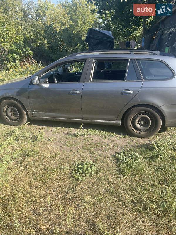 Универсал Volkswagen Golf 2007 в Днепре