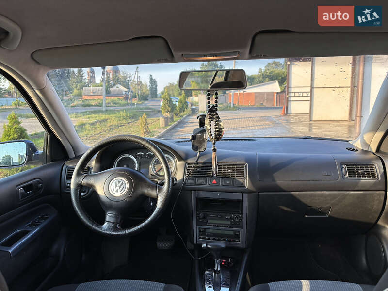 Хэтчбек Volkswagen Golf 2003 в Ахтырке фото 8 Хэтчбек Volkswagen Golf 2003 в Ахтырке