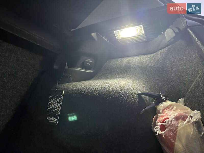 Хетчбек Volkswagen Golf 2009 в Мукачевому