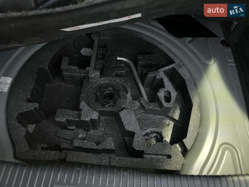 Хетчбек Volkswagen Golf 2009 в Мукачевому