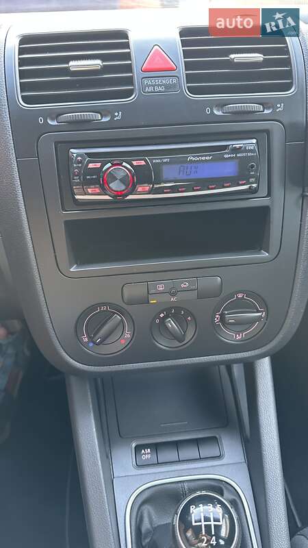 Універсал Volkswagen Golf 2009 в Бершаді