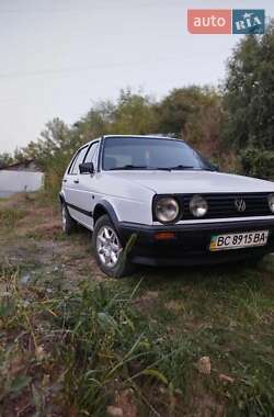 Хэтчбек Volkswagen Golf 1987 в Томашполе