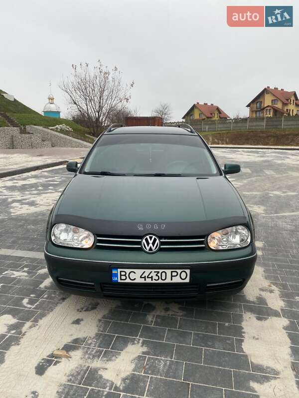 Універсал Volkswagen Golf 1999 в Мостиській