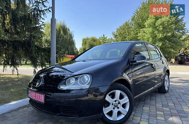 Хэтчбек Volkswagen Golf 2006 в Луцке