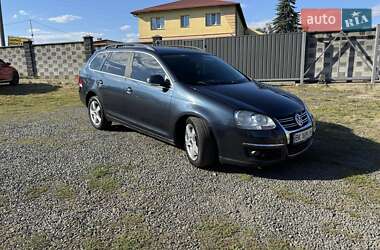 Універсал Volkswagen Golf 2008 в Рівному
