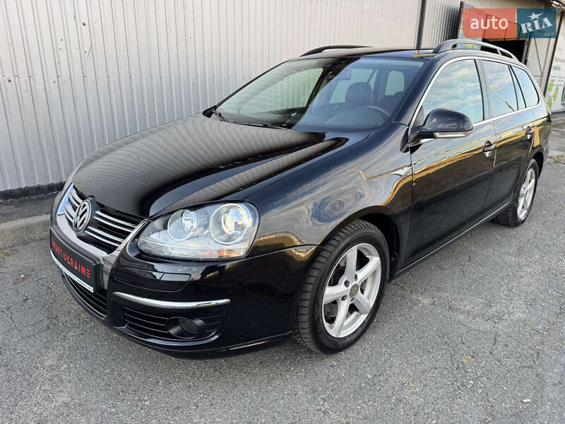 Універсал Volkswagen Golf 2008 в Києві