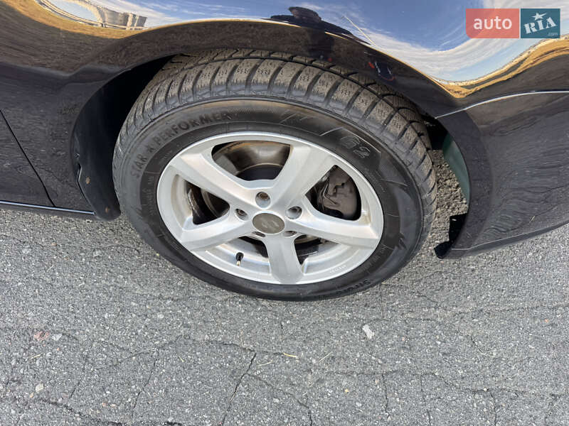 Універсал Volkswagen Golf 2008 в Києві