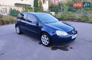 Хэтчбек Volkswagen Golf 2004 в Харькове