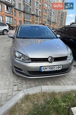 Универсал Volkswagen Golf 2015 в Житомире