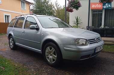 Універсал Volkswagen Golf 2003 в Бориславі