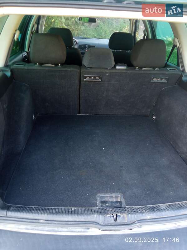 Універсал Volkswagen Golf 2000 в Дунаївцях фото 3 Універсал Volkswagen Golf 2000 в Дунаївцях