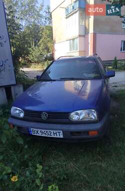 Універсал Volkswagen Golf 1997 в Дунаївцях