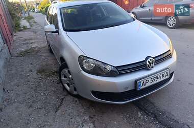 Универсал Volkswagen Golf 2010 в Запорожье