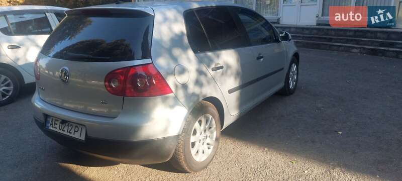 Хэтчбек Volkswagen Golf 2004 в Каменском фото 8 Хэтчбек Volkswagen Golf 2004 в Каменском