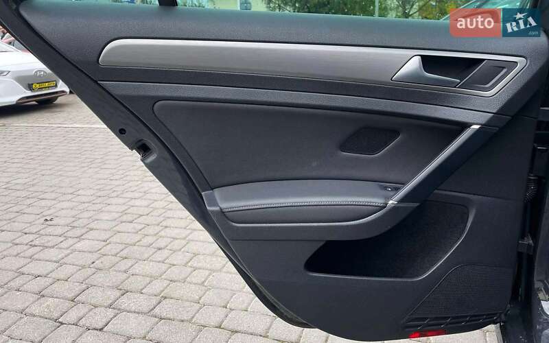 Универсал Volkswagen Golf 2014 в Ивано-Франковске фото 16 Универсал Volkswagen Golf 2014 в Ивано-Франковске