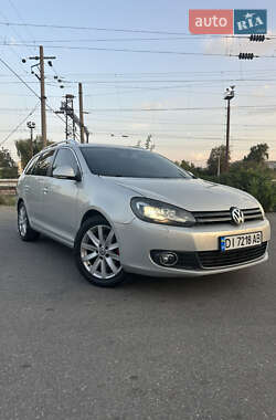 Универсал Volkswagen Golf 2010 в Киеве