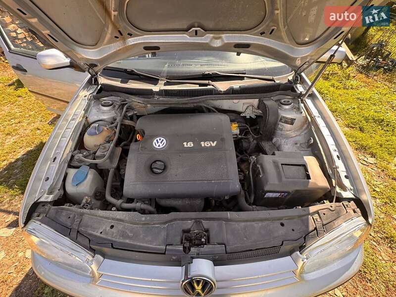 Универсал Volkswagen Golf 2001 в Хмельницком