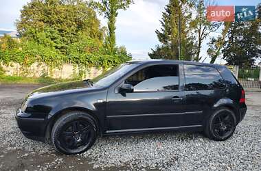 Хэтчбек Volkswagen Golf 2001 в Ивано-Франковске