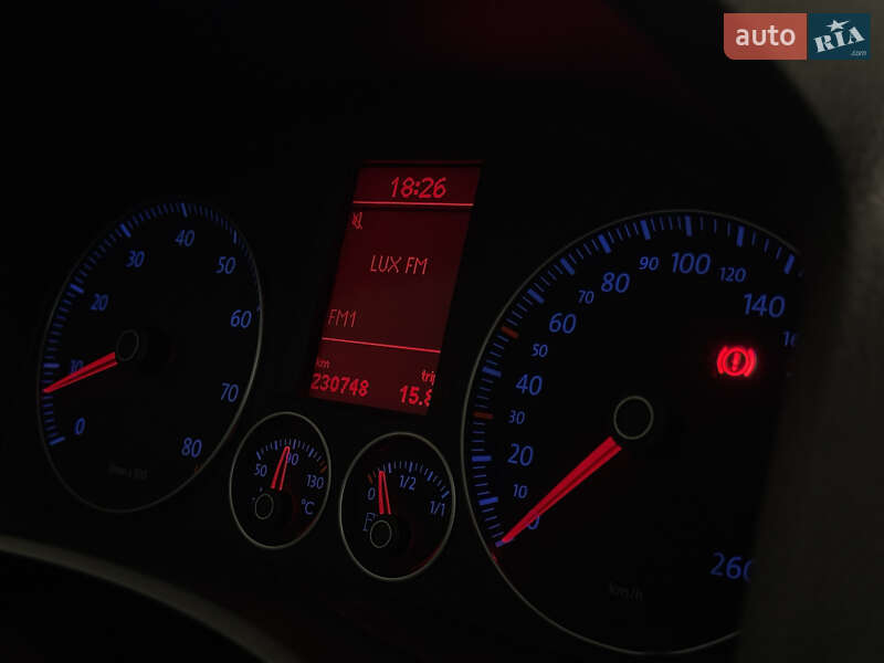 Универсал Volkswagen Golf 2007 в Николаеве