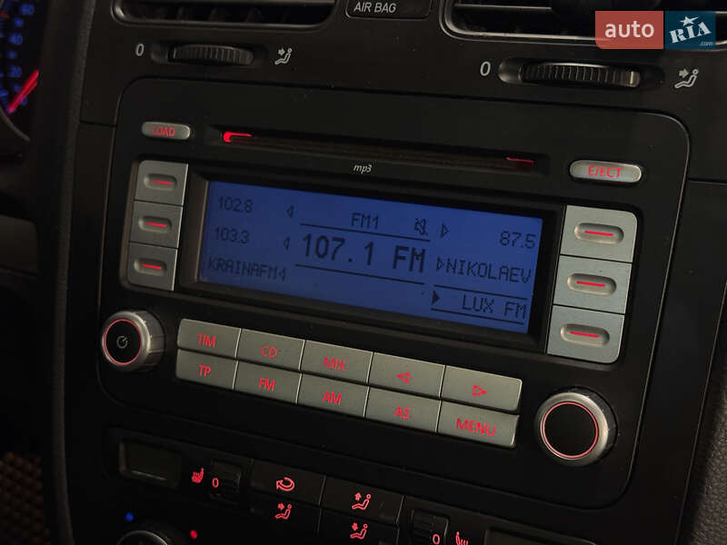 Универсал Volkswagen Golf 2007 в Николаеве