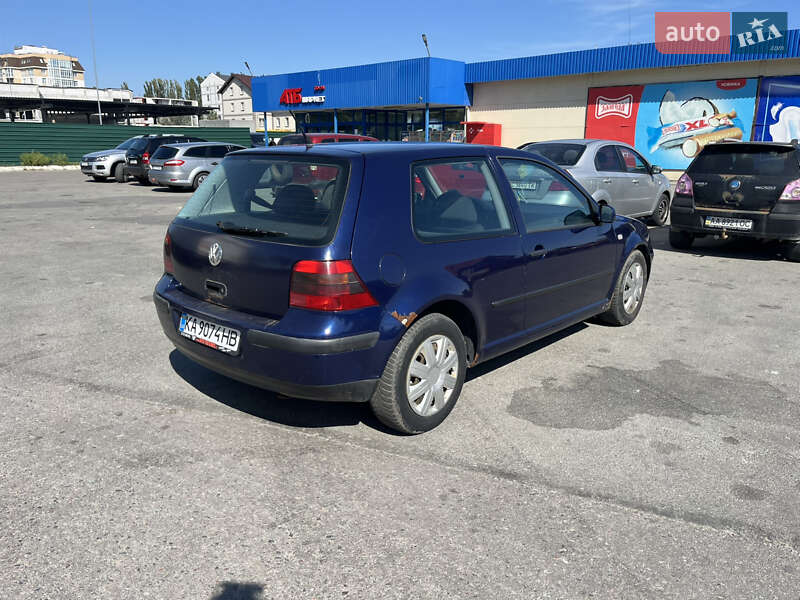 Хэтчбек Volkswagen Golf 2002 в Киеве фото 5 Хэтчбек Volkswagen Golf 2002 в Киеве