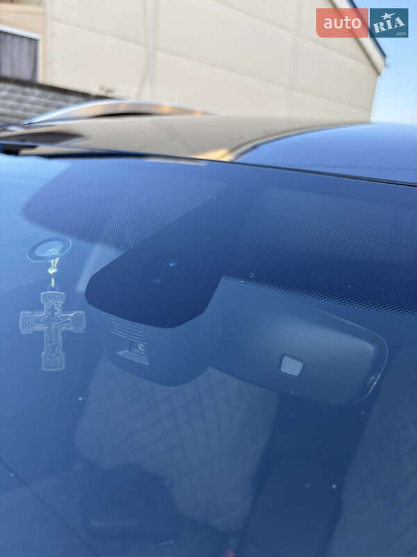 Универсал Volkswagen Golf 2016 в Ужгороде